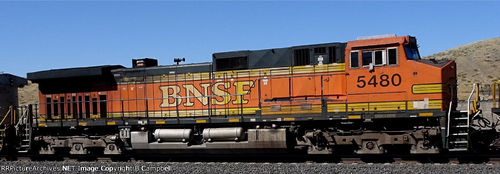 BNSF 5480